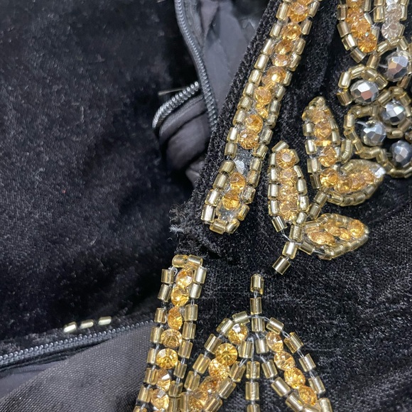 VTG BLACK VELVET BEADED EMBELLISHED GOWN DRESS SIZE SMALL - Picture 14 of 16